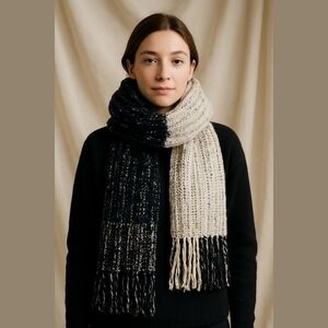 5/$25 Cozy oversized long knit scarf / beige and black / Madison 88